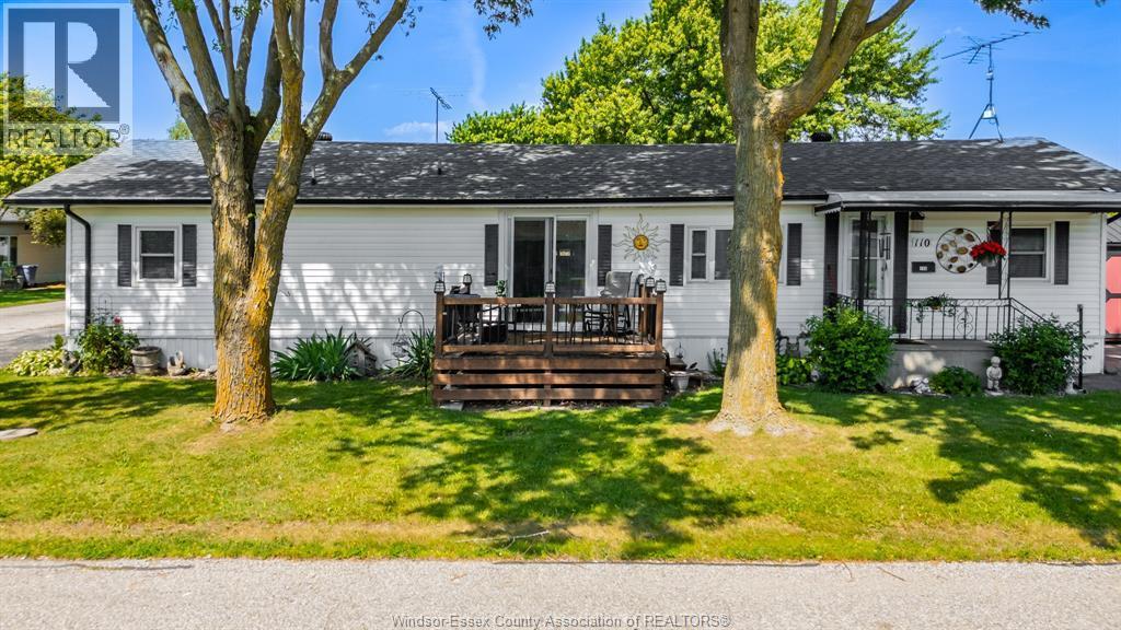 2-bedroom Single Family at 110 Brooks Boulevard, Lakeshore — primary photograph