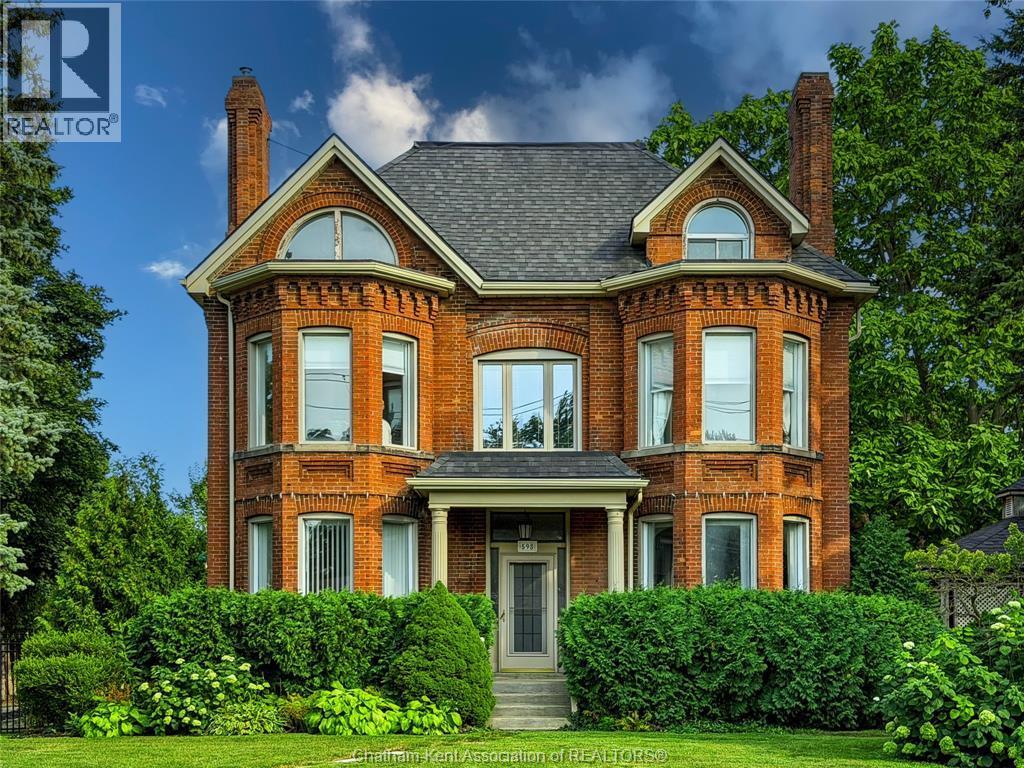 598 Park Avenue, Chatham — primary photograph