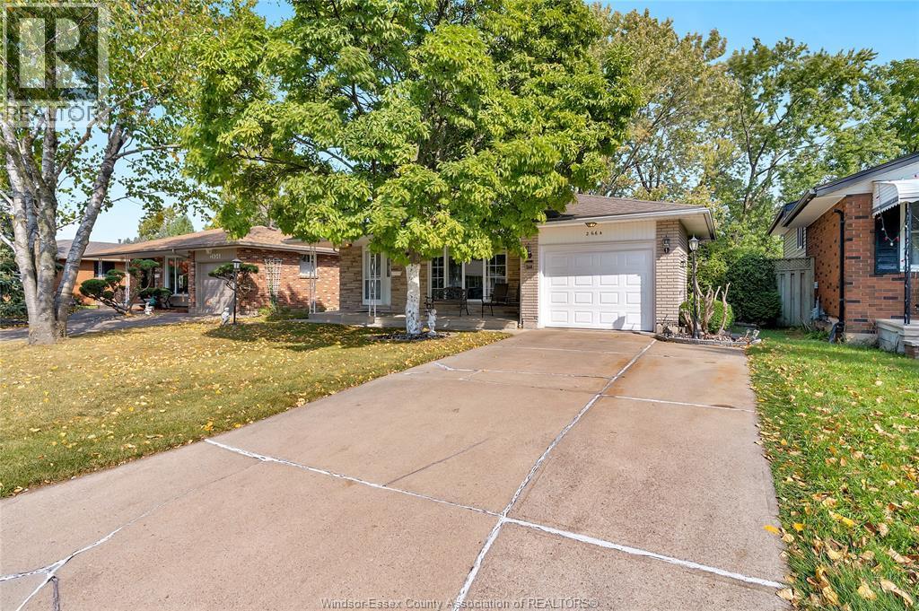 2664 Rivard Avenue, Windsor — photograph 3