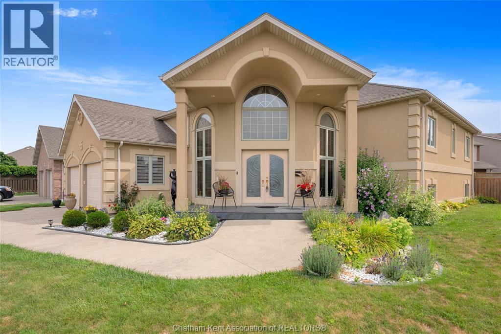 Single Family — 45 Morning Glory Lane, Chatham, Ontario
