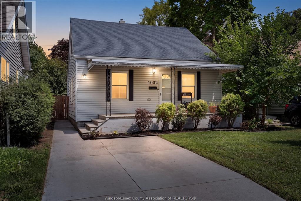 1032 Josephine Avenue, Windsor — primary photograph
