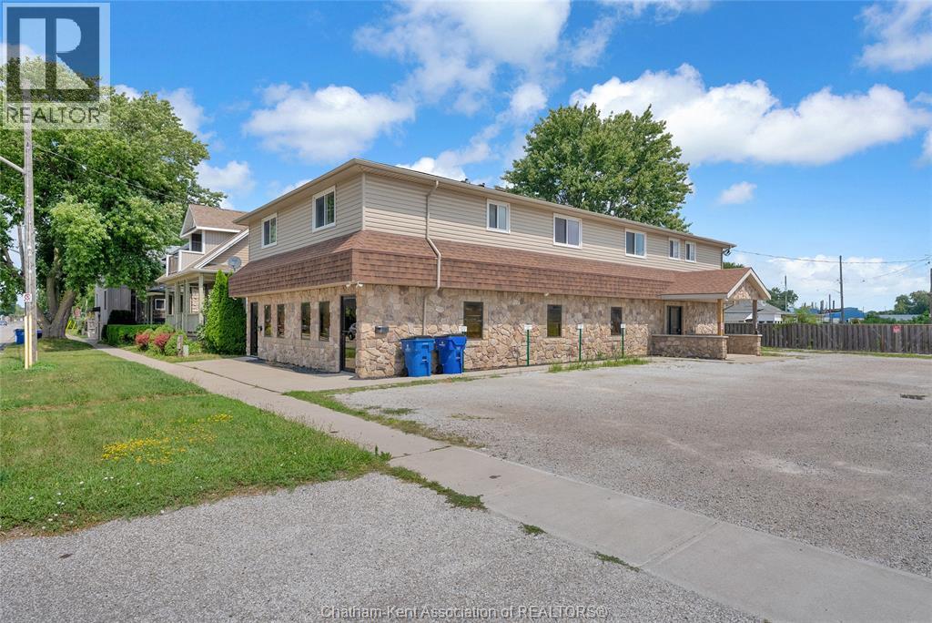 2-bedroom Single Family at 255b William Street, Chatham — primary photograph