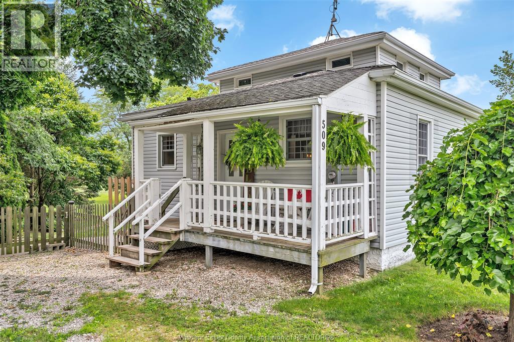 3-bedroom Single Family at 509 County Rd 34, Kingsville — photograph 2