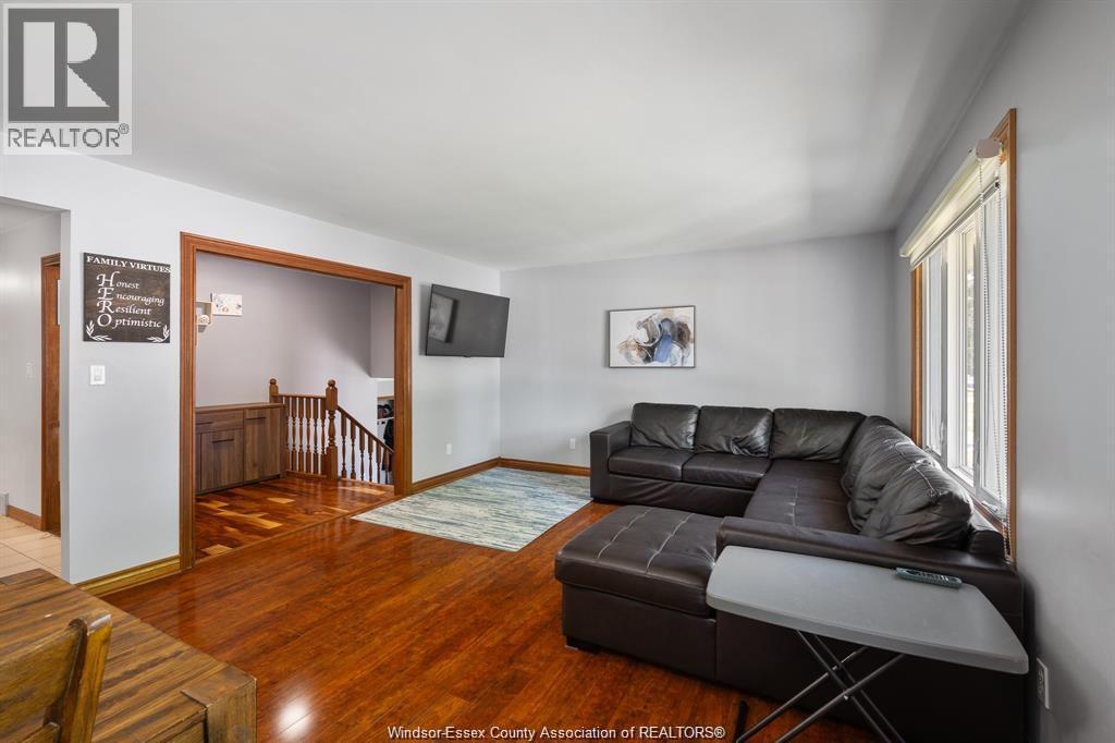 36 Cherrywood, Leamington — photograph 3