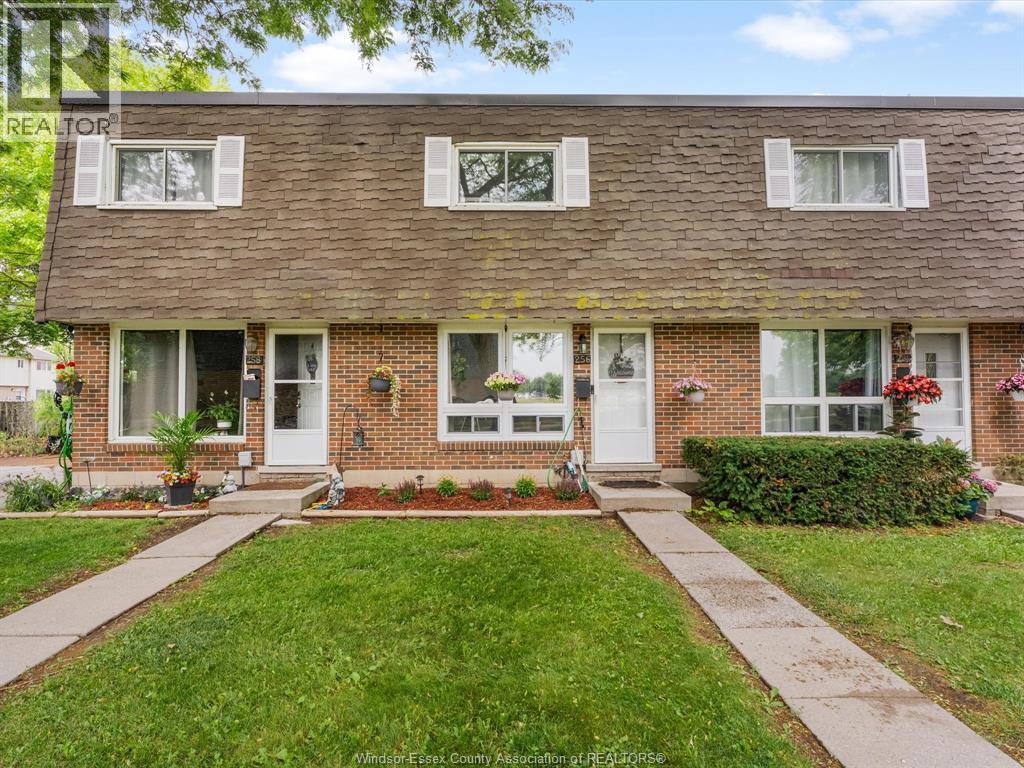 Single Family — 256 Victoria Street, Amherstburg, Ontario