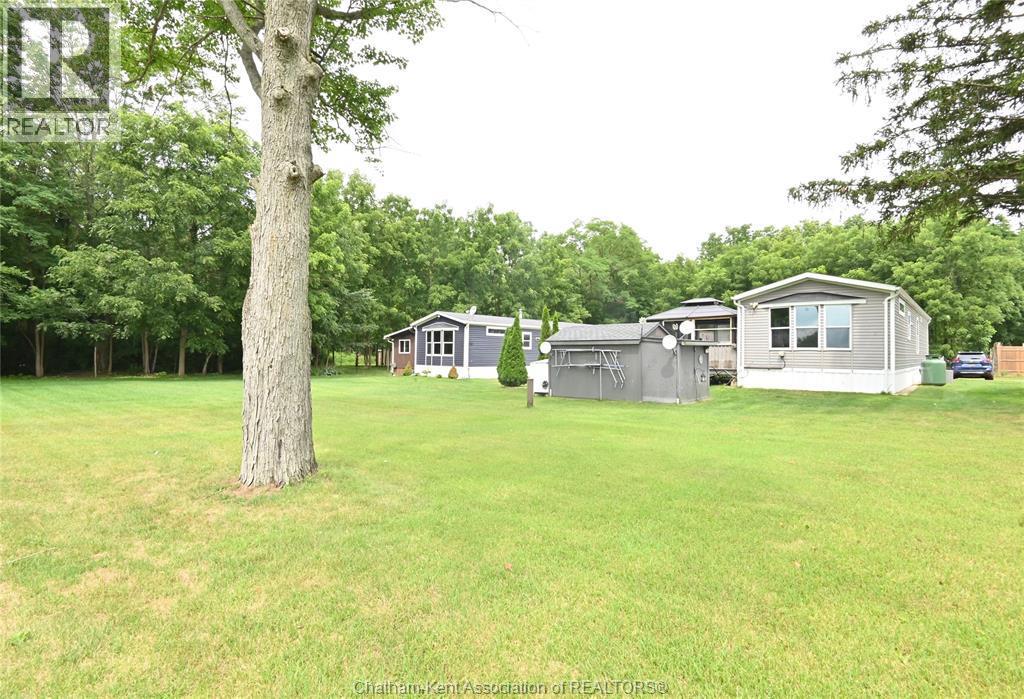 2-bedroom Single Family at 15895 Longwoods Road, Zone Township — photograph 2