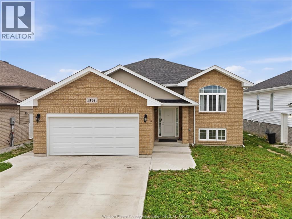 1157 Aspen Ridge Crescent, Lakeshore — photograph 2