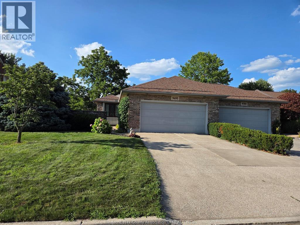 Single Family — 9690 Menard Street, Windsor, Ontario