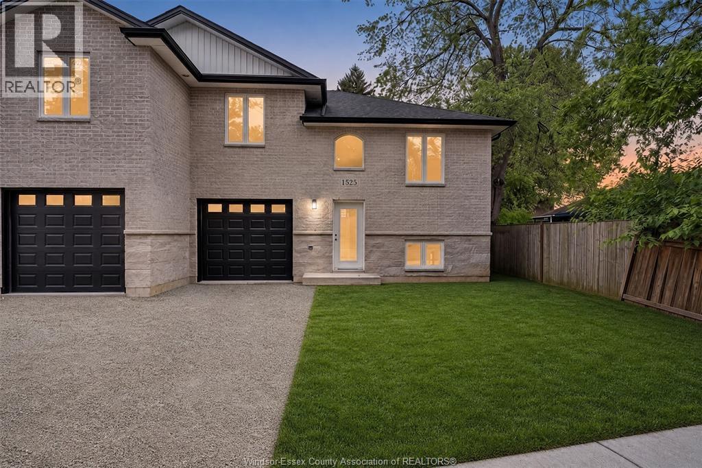 Single Family — 1525 Michigan Avenue, LaSalle, Ontario