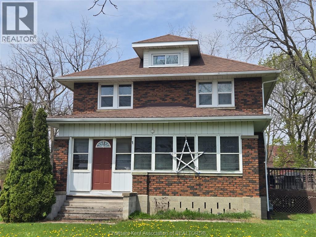 Single Family — 373 Colborne Street, Chatham, Ontario