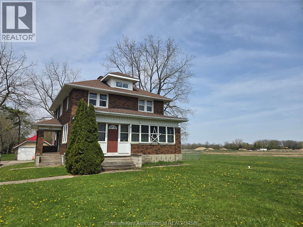373 Colborne Street, Chatham — photograph 2