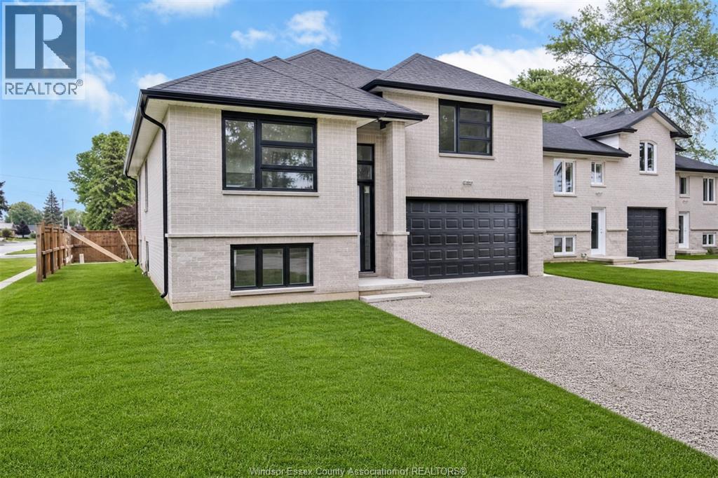 Single Family — 1505 Michigan Ave., LaSalle, Ontario