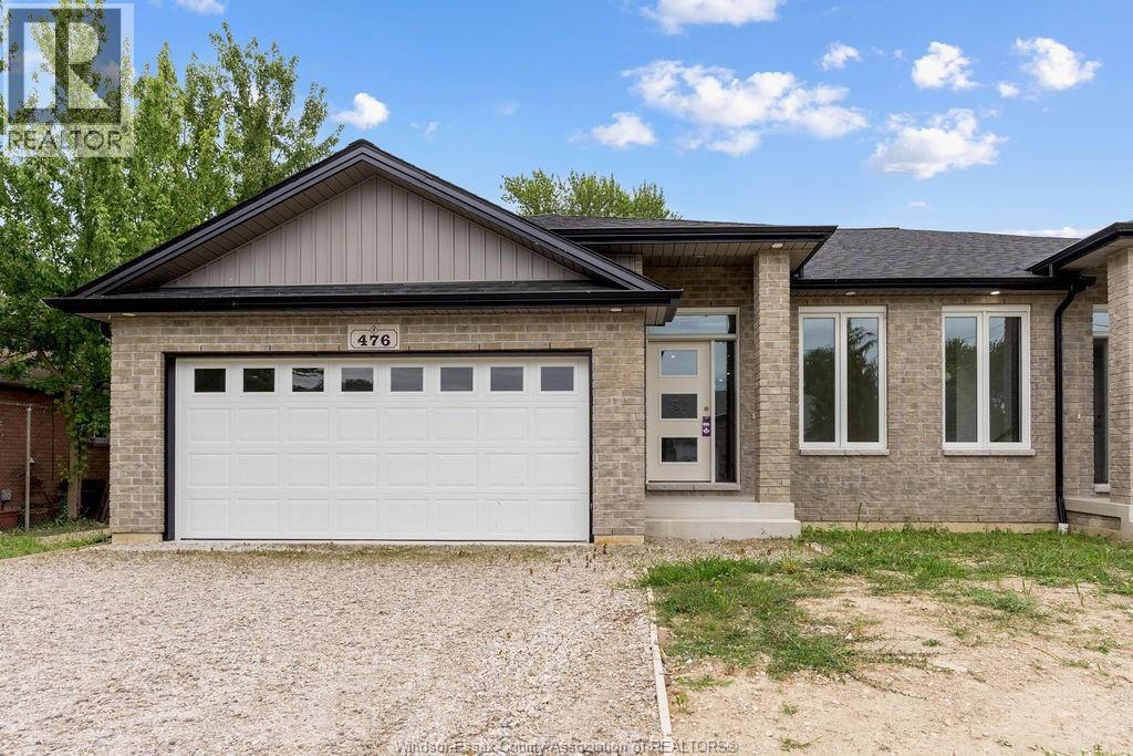 Single Family — 476 Railway Avenue, Lakeshore, Ontario