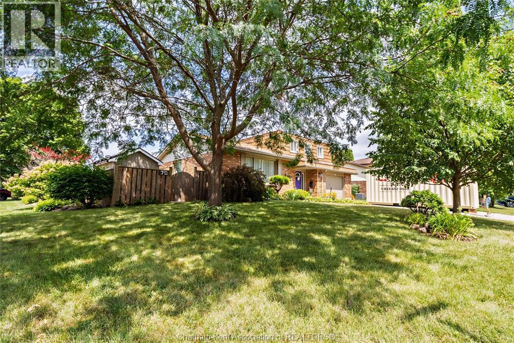 70 Sioux Drive, Chatham — photograph 2