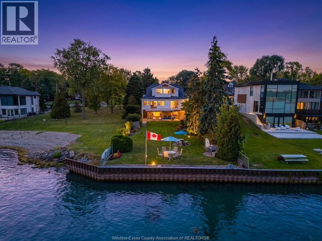 Single Family — 4182 Riverside Drive, Windsor, Ontario