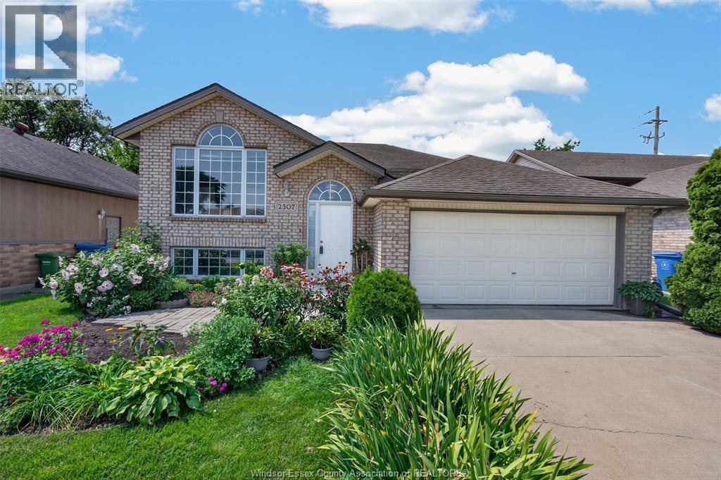 Single Family — 2307 Northway Avenue, Windsor, Ontario