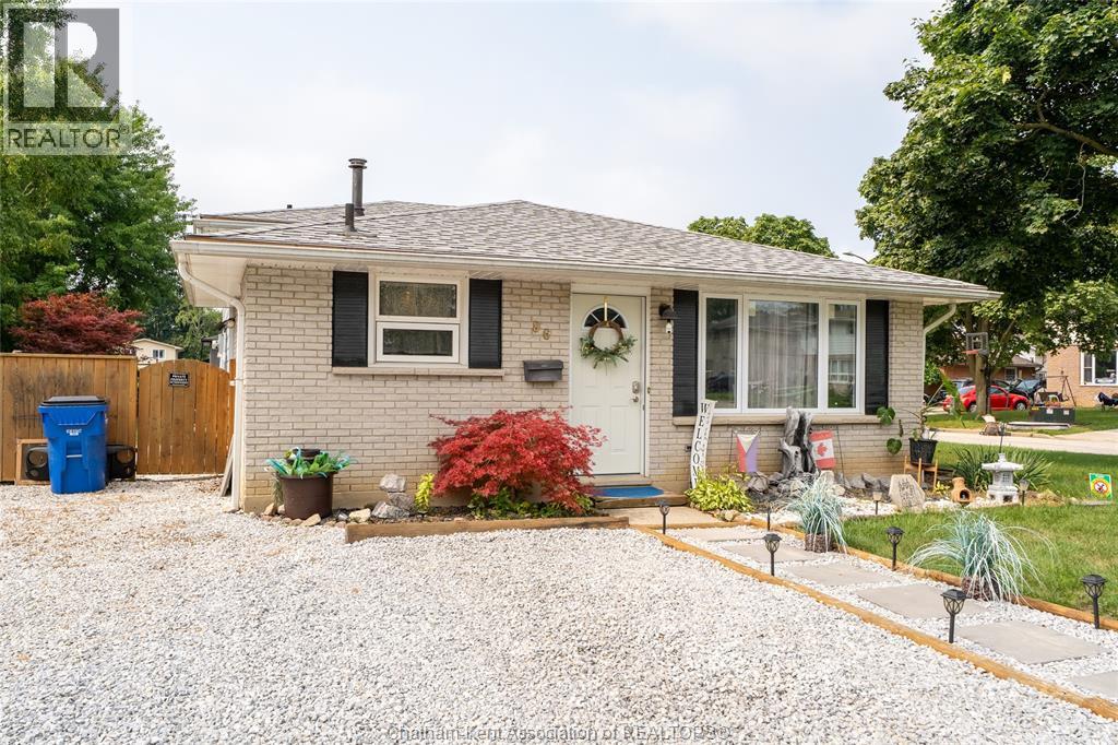 86 Marion Avenue, Chatham — primary photograph