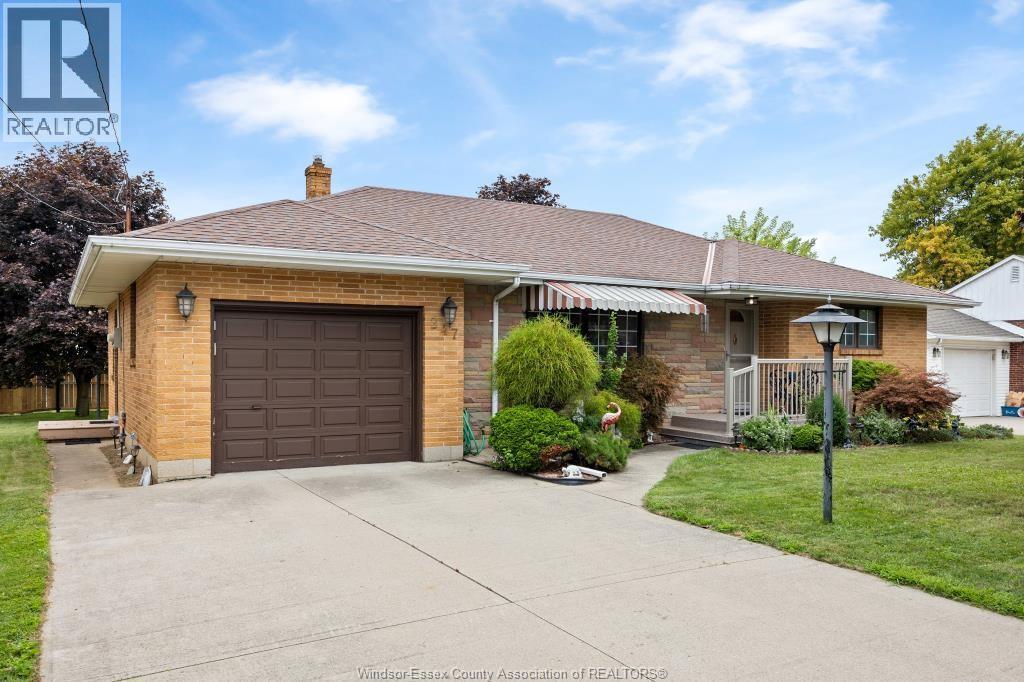 Single Family — 247 Erie Street, Harrow, Ontario