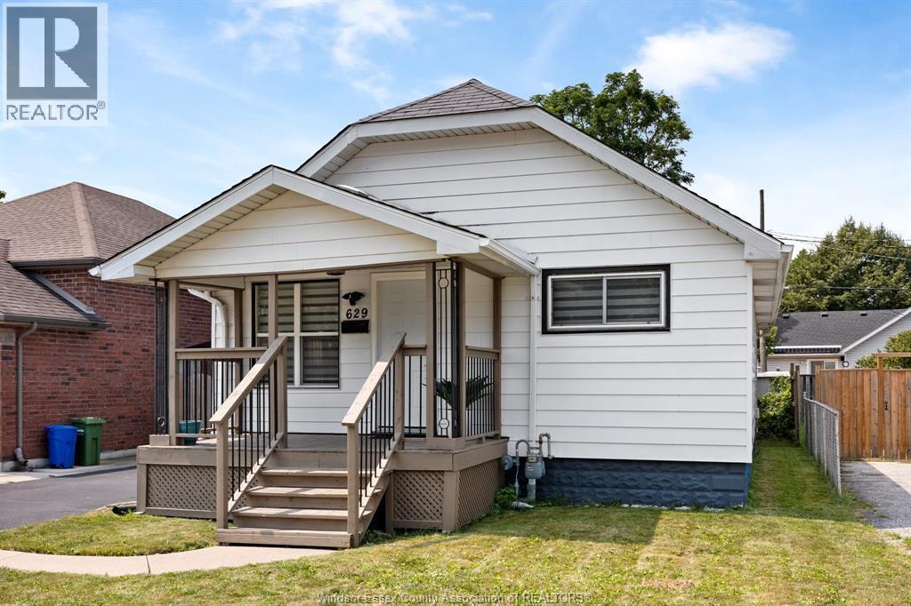 629 Labute, Tecumseh — photograph 2