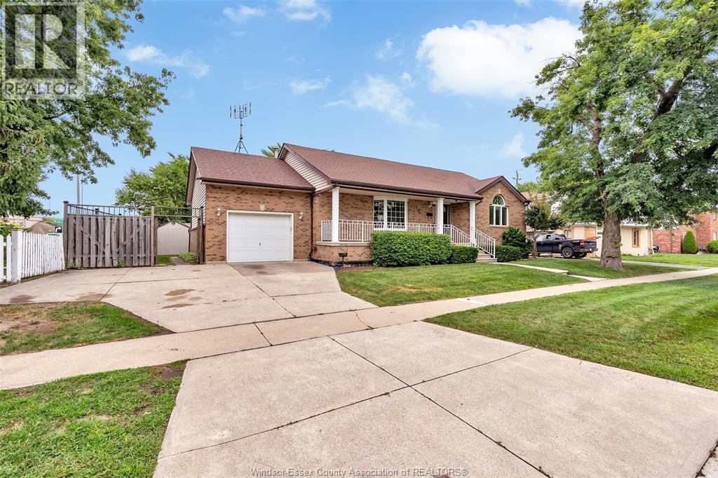 3100 Turner Road, Windsor — photograph 3