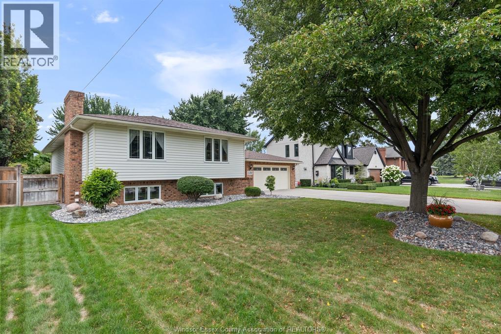 3-bedroom Single Family at 180 Ducharme Street, Belle River — photograph 2