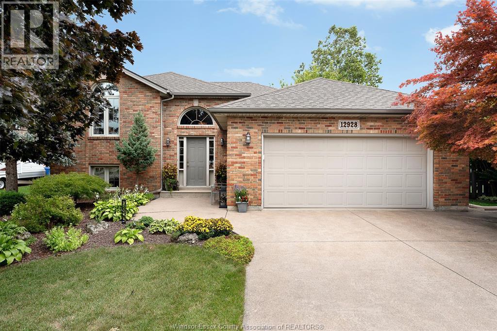 12928 Little River, Tecumseh — photograph 2