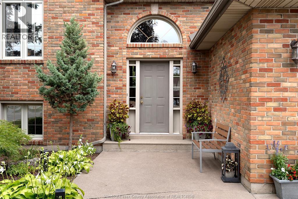 12928 Little River, Tecumseh — photograph 3