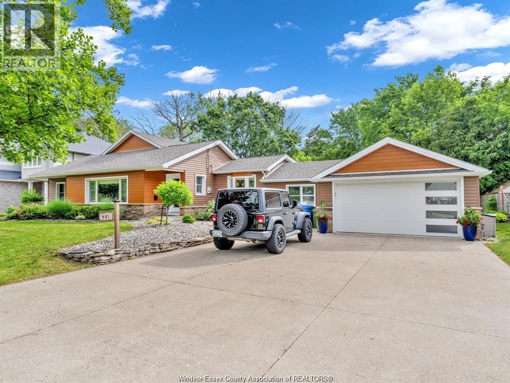 Single Family — 4278 Casgrain Drive, Windsor, Ontario