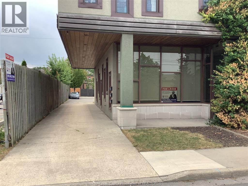 821 Walker Road #101, Windsor — photograph 2