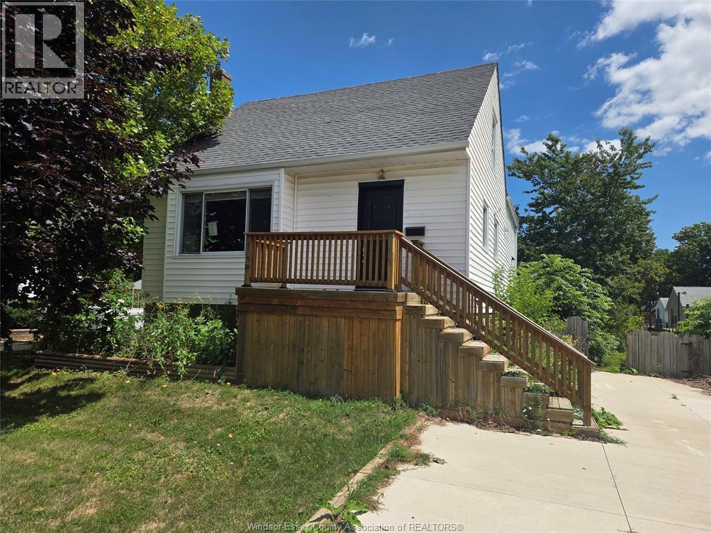 Single Family — 782 Kember Avenue, Sarnia, Ontario