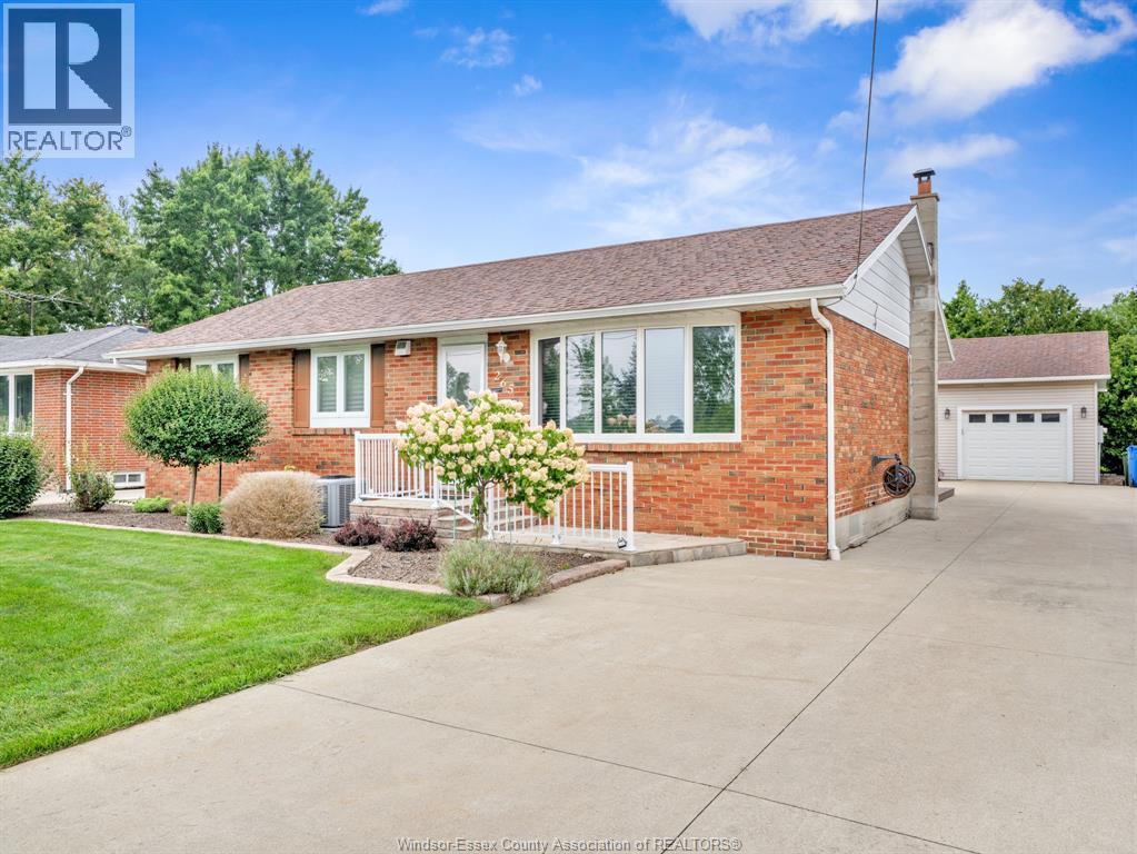 265 Fairview Avenue, Essex — photograph 2