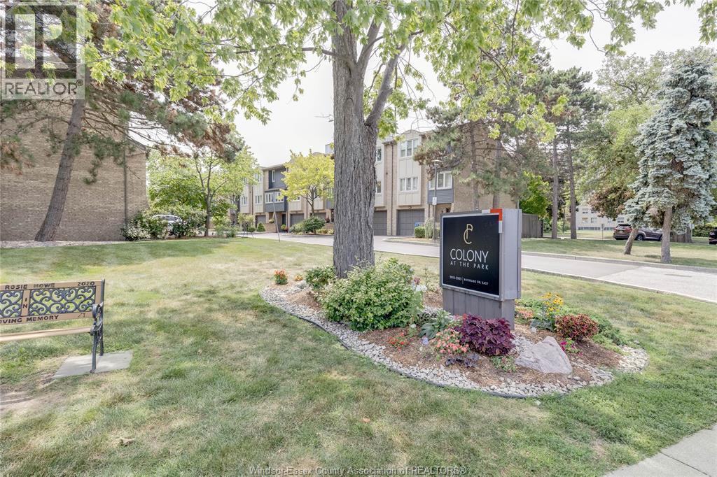 3917 Riverside, Windsor — photograph 3