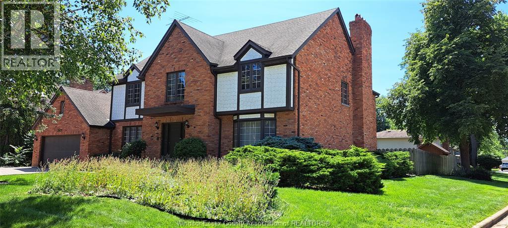 3431 Ancaster Court, Windsor — primary photograph