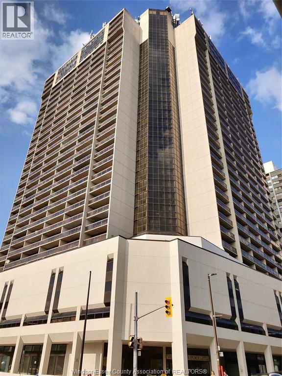 Single Family — 150 Park, Windsor, Ontario