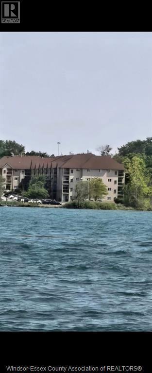 Single Family — 3000 Sandwich Street, Windsor, Ontario