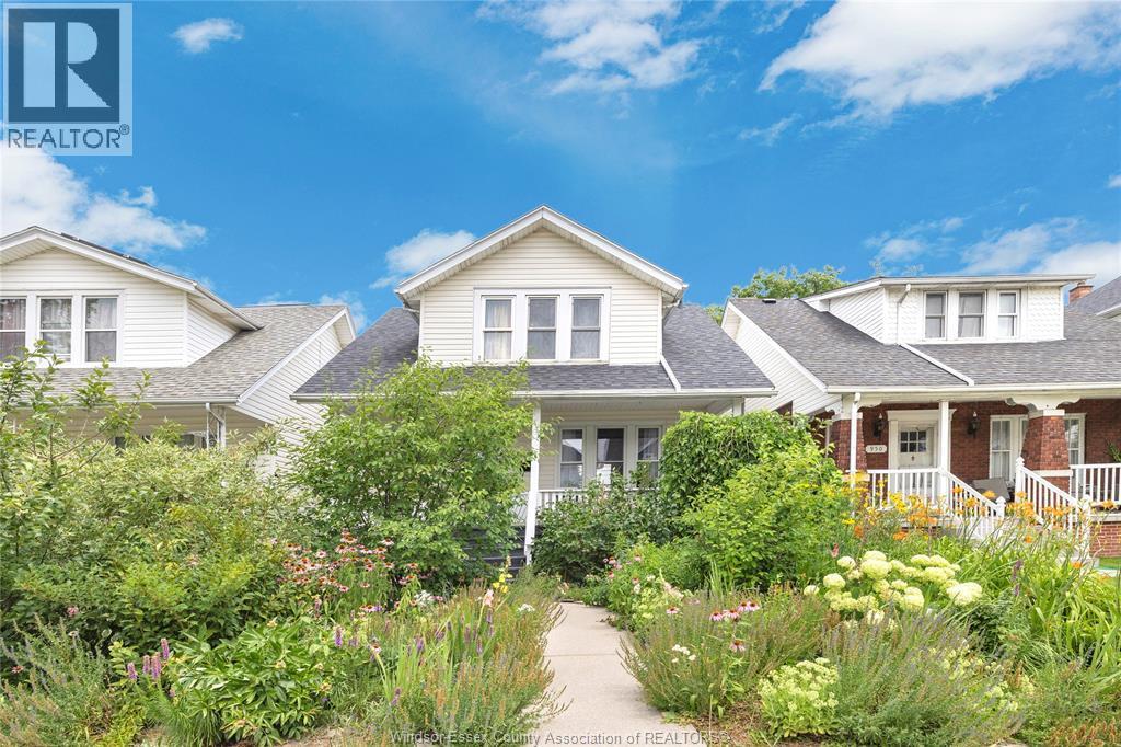 Single Family — 946 Moy, Windsor, Ontario