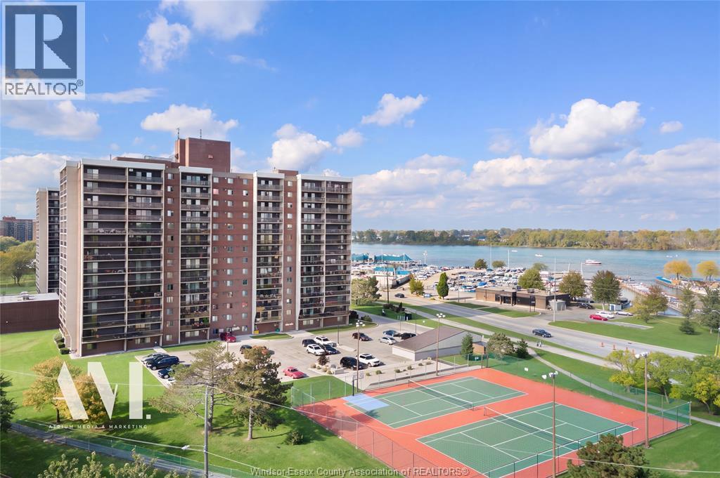 Single Family — 9099 Riverside Drive, Windsor, Ontario