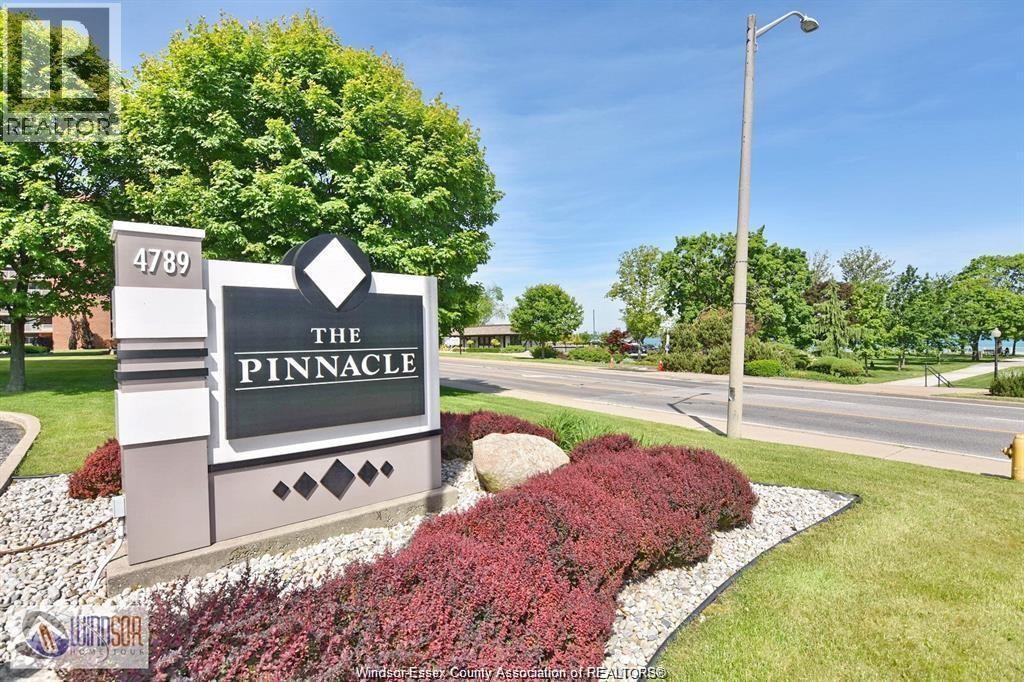 2-bedroom Single Family at 4789 Riverside Drive #1406, Windsor — photograph 2
