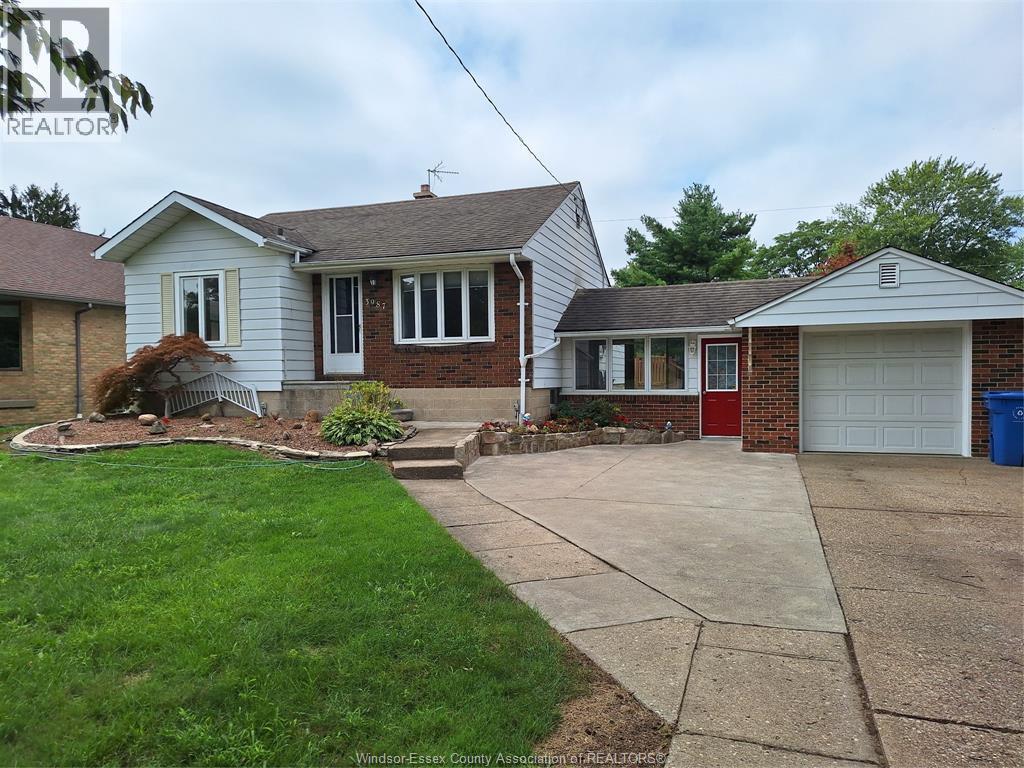 Single Family — 3987 Casgrain, Windsor, Ontario