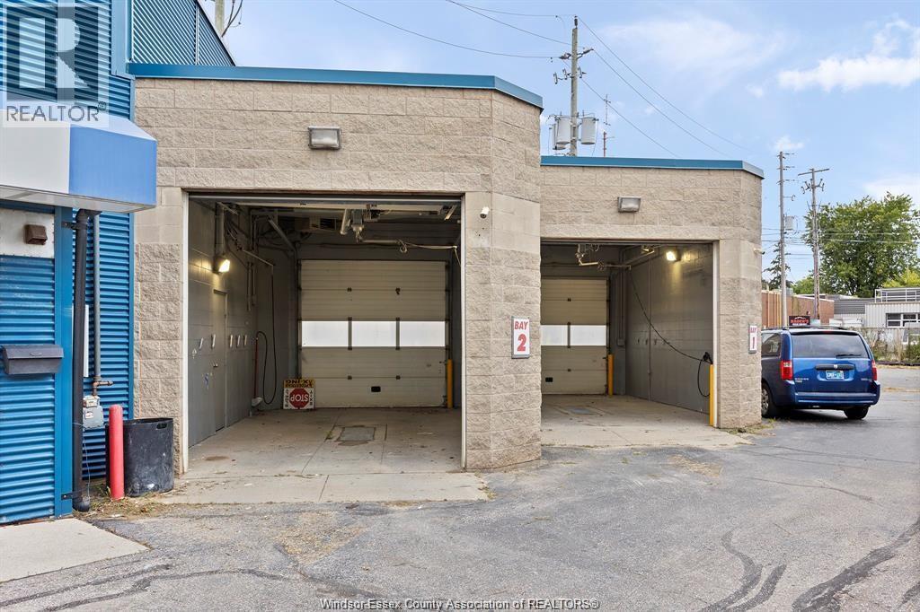 Industrial at 85 & 89 Erie Street, Leamington — photograph 3