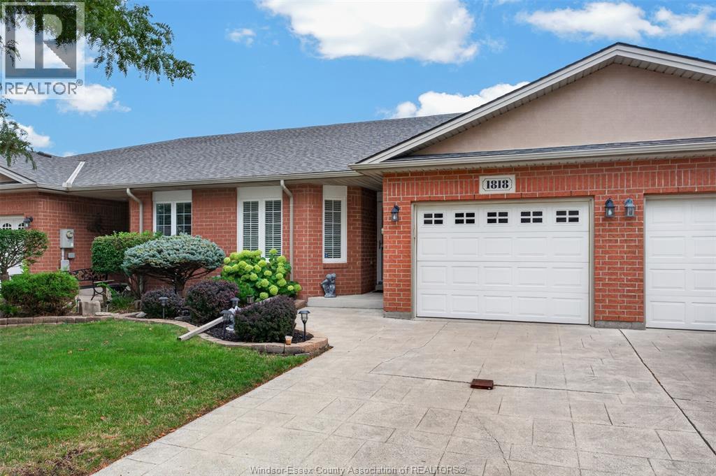 2-bedroom Single Family at 1818 Luxury, Windsor — primary photograph