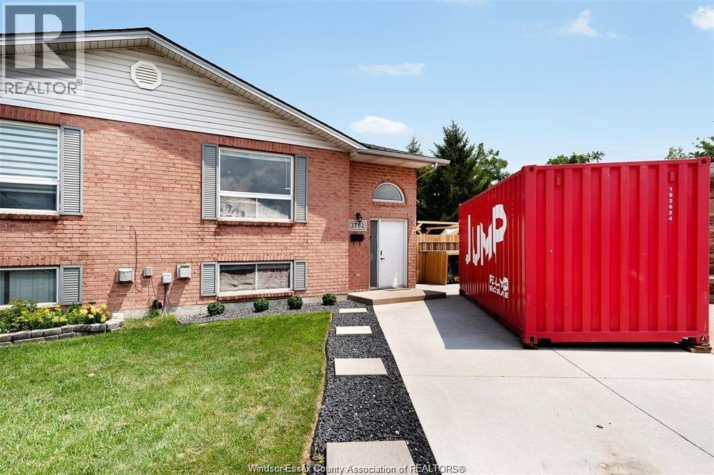 Single Family — 2782 Allyson, Windsor, Ontario