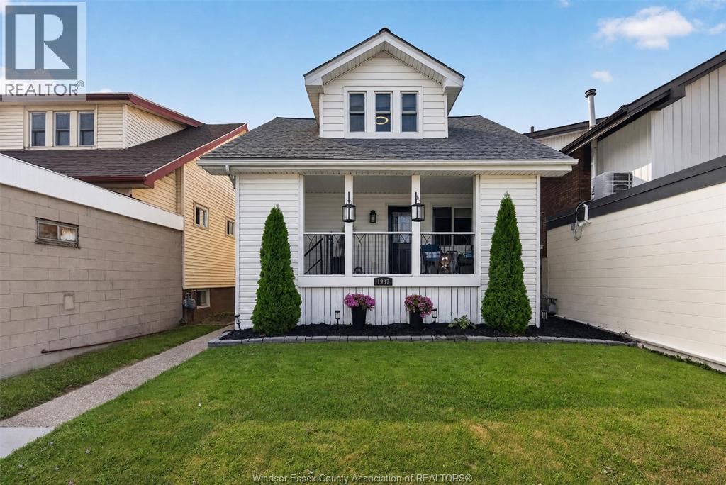 Single Family — 1937 Ottawa, Windsor, Ontario