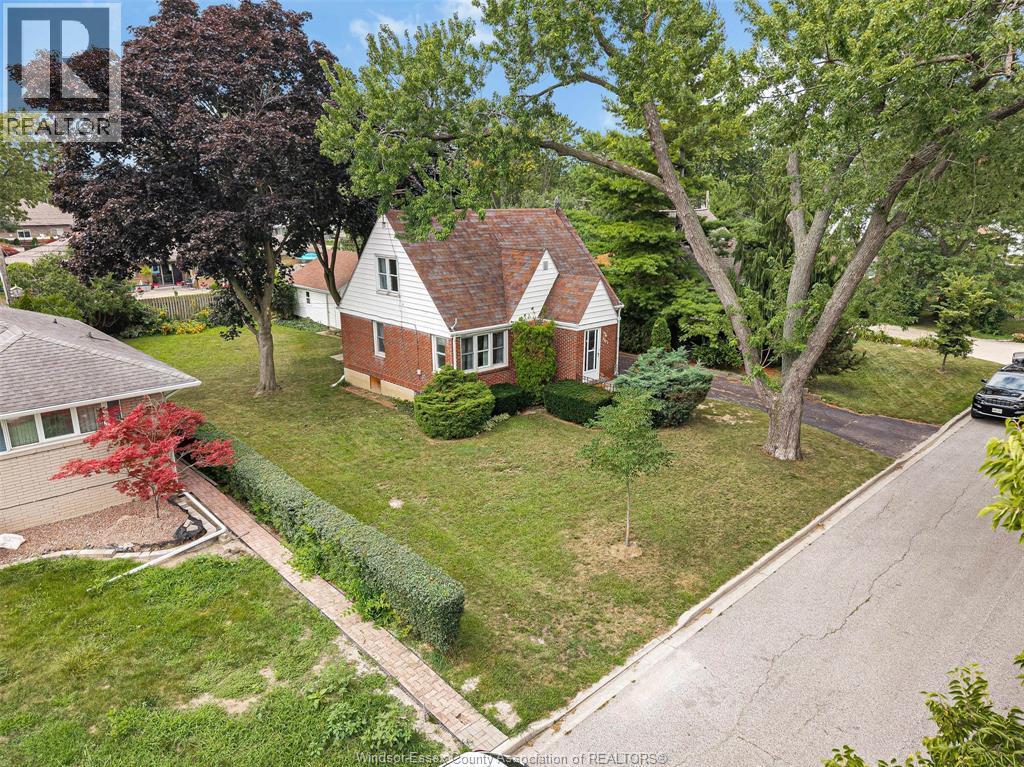 Single Family — 2533 Princess, Windsor, Ontario