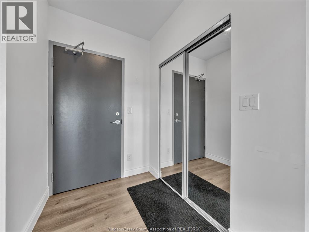 2-bedroom Single Family at 1900 6th Concession #107, LaSalle — photograph 3