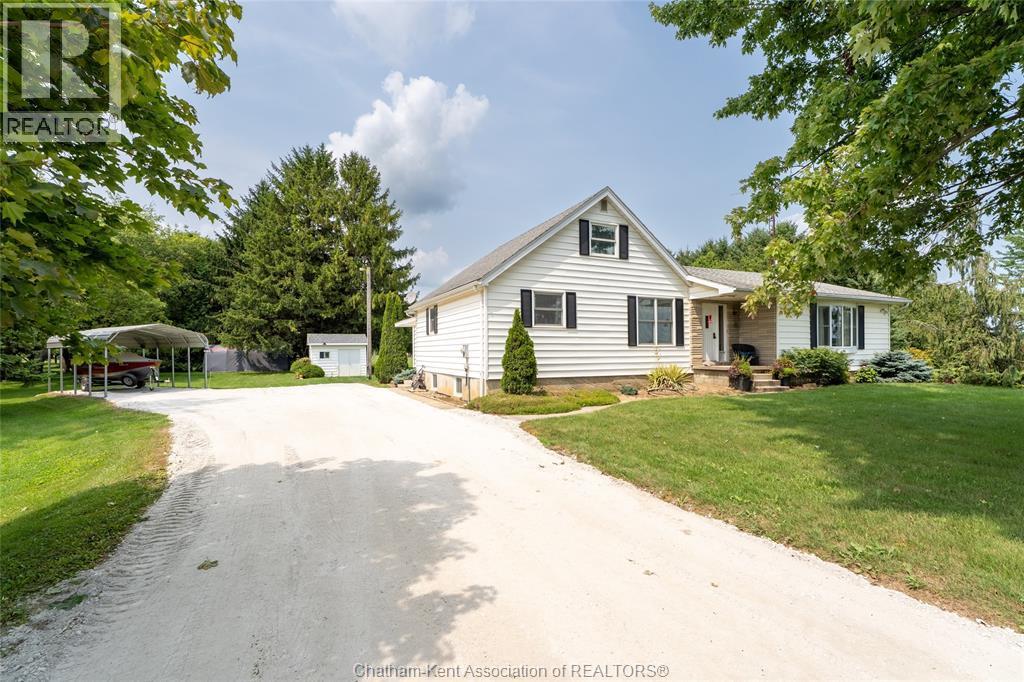 4-bedroom Single Family at 12613 Smoke Line, Thamesville — primary photograph