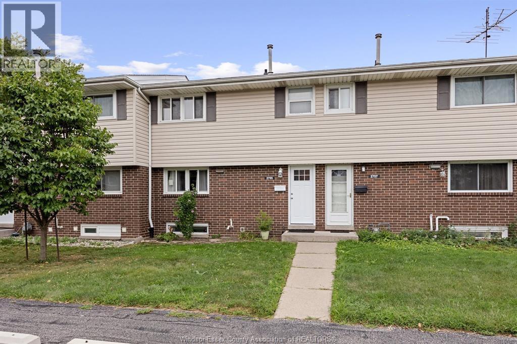 Single Family — 2755 Meadowbrook, Windsor, Ontario