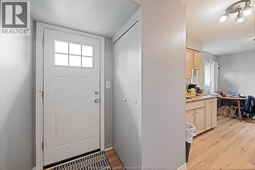 3-bedroom Single Family at 2755 Meadowbrook #11, Windsor — photograph 3