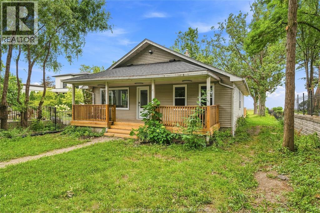3-bedroom Single Family at 546 Pearl, Lakeshore — primary photograph