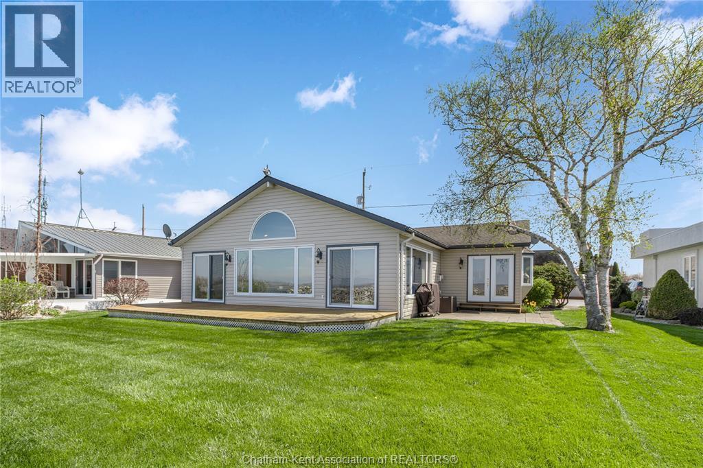 2-bedroom Single Family at 19060 Peninsula Street, Lighthouse Cove — primary photograph
